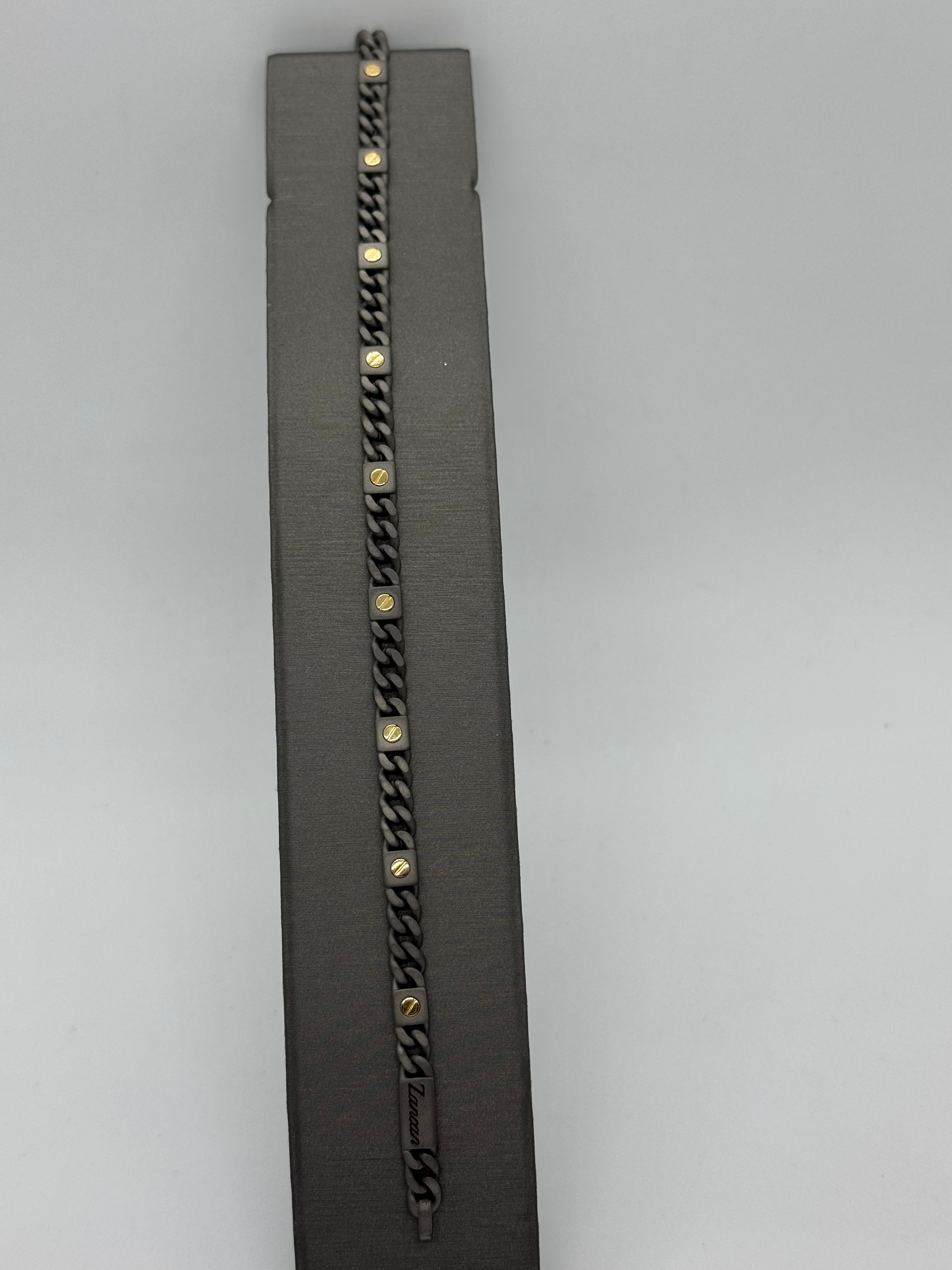 BRACCIALE ZANCAN TITANIO E ORO ETERNITY TITANIUM ETB268G